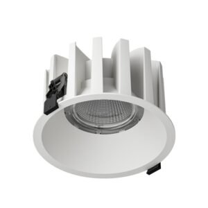 RECESSED ADJUSTABLE DOWNLIGHT-7-9W